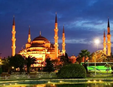 Tatvan Bed & Breakfast 3*